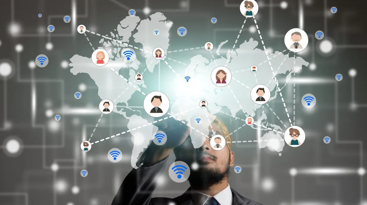 STRATEGIC-scaled 8 claves para el éxito en tu estrategia de marketing inmobiliario